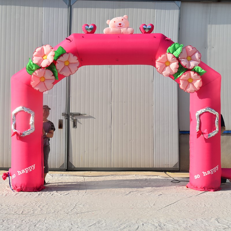 清水粉色婚礼拱门